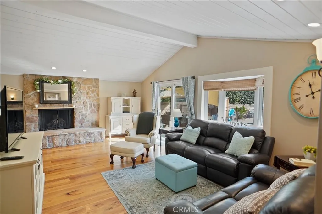 3631 Brookhill Terrace, La Crescenta, CA 91214 - Photo 4 of 22, La Crescenta, CA
