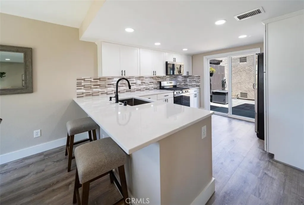 https://cdn.realtyfeed.com/cdn/127/306760112/ab9033d62f075587f24dc074c4c664c1.webp