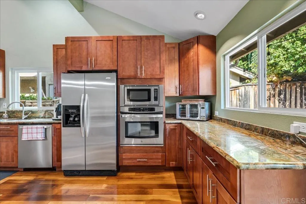 Photo #10: PTP2605069 Listing: Photo #10