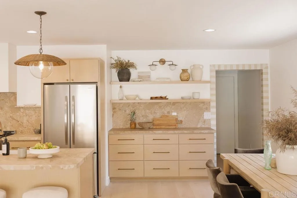 https://cdn.realtyfeed.com/cdn/127/306760147/6a0f0c45e7b9bb7dd63c0ca131e3140d.webp