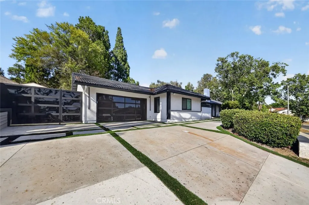 20001 Hiawatha Street, Chatsworth, CA 91311 - Photo 2 of 72, Chatsworth, CA