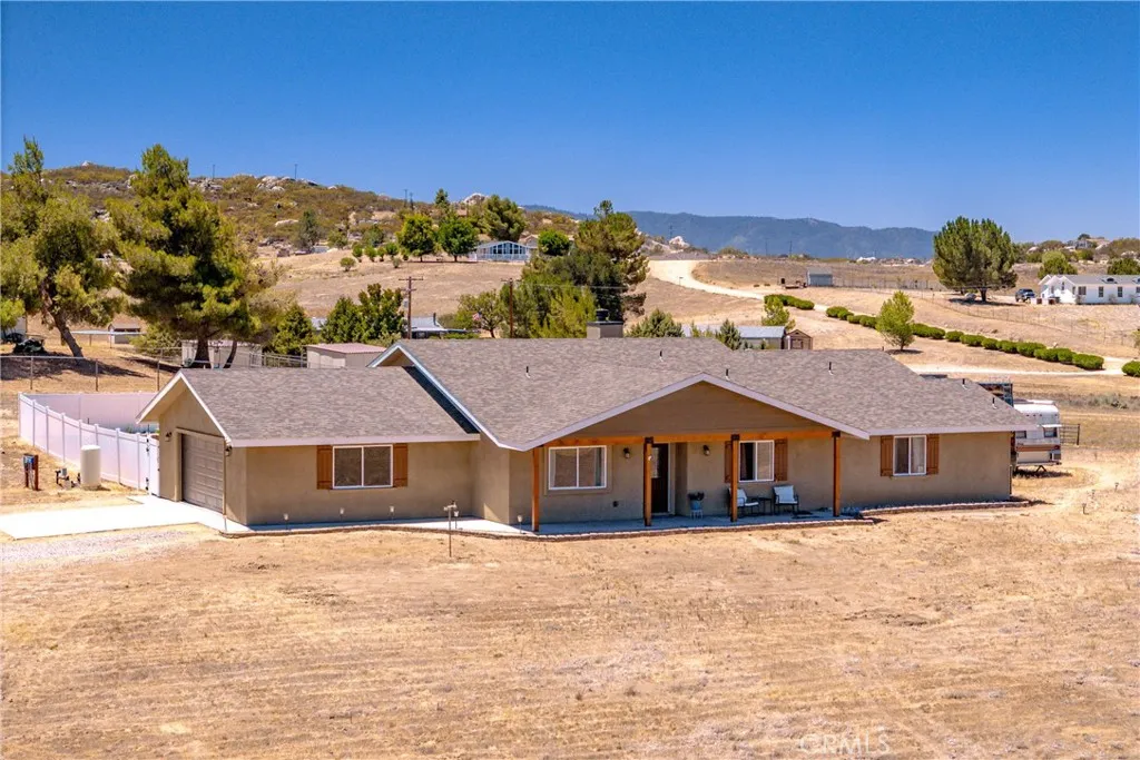 42385 Roundup, Aguanga, CA 92536 - Photo 2 of 68, Aguanga, CA