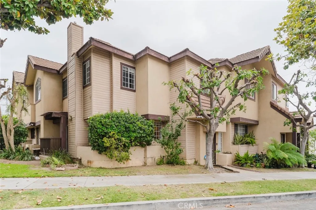 1245 Grandview Avenue Unit 4, Glendale, CA 91201 - Main photo, Glendale, CA