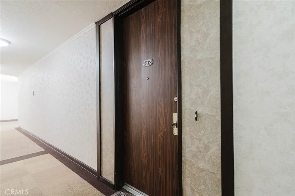 750 S Spaulding Avenue Unit 332, Los Angeles, CA 90036 - Photo 2 of 35, Los Angeles, CA