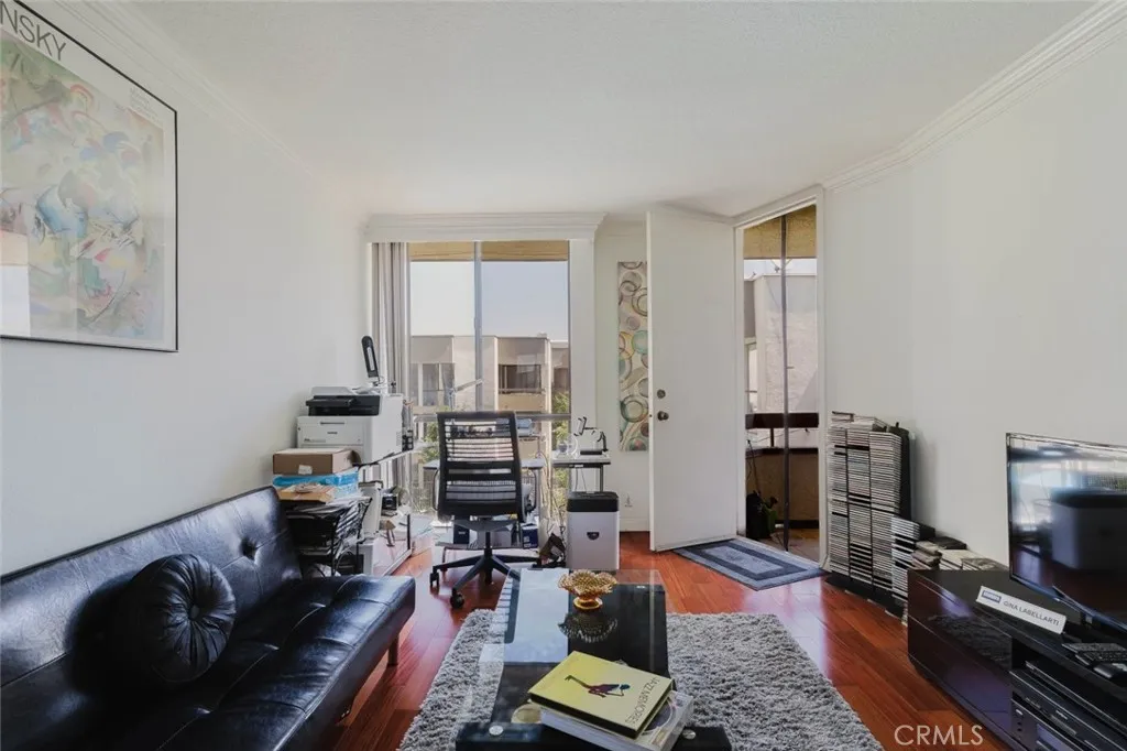 750 S Spaulding Avenue Unit 332, Los Angeles, CA 90036 - Photo 4 of 35, Los Angeles, CA
