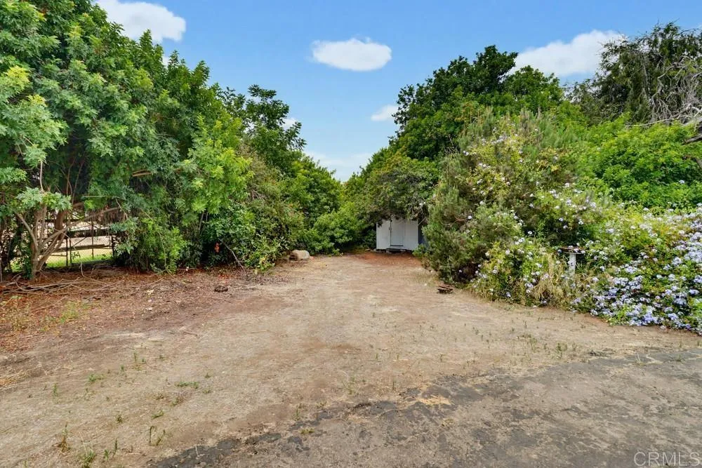 https://cdn.realtyfeed.com/cdn/127/306760240/e7456cc5f567cc1272aad5b414fbc981.webp