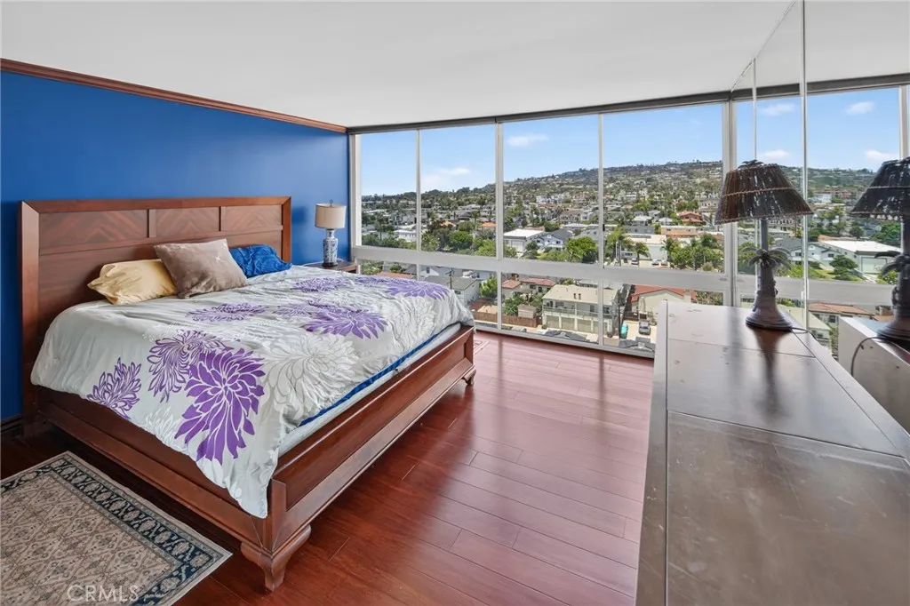 Photo #30: TR26144105 Listing: Photo #30