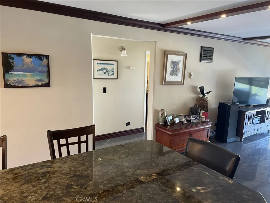 Photo #7: TR26144105 Listing: Photo #7