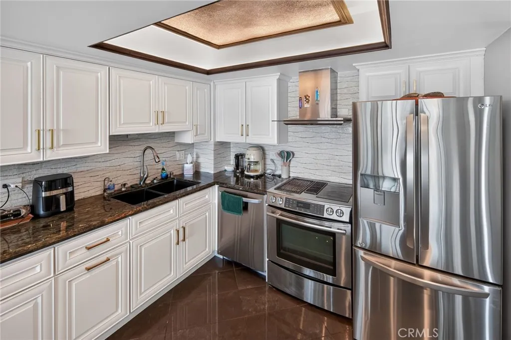 Photo #16: TR26144105 Listing: Photo #16