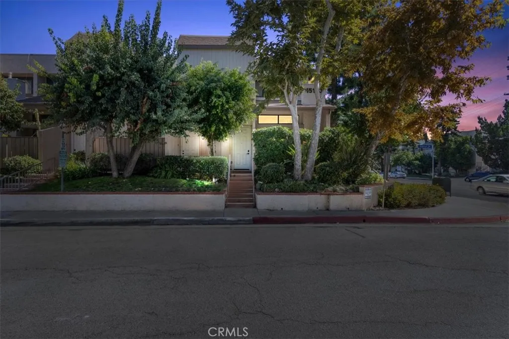 15133 Magnolia Unit E, Sherman Oaks, CA 91403 - Main photo, Sherman Oaks, CA