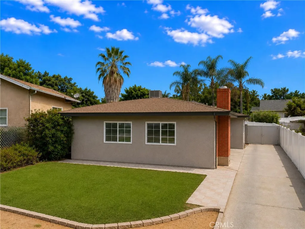 6057 Florence, Riverside, CA 92504 - Photo 2 of 14, Riverside, CA