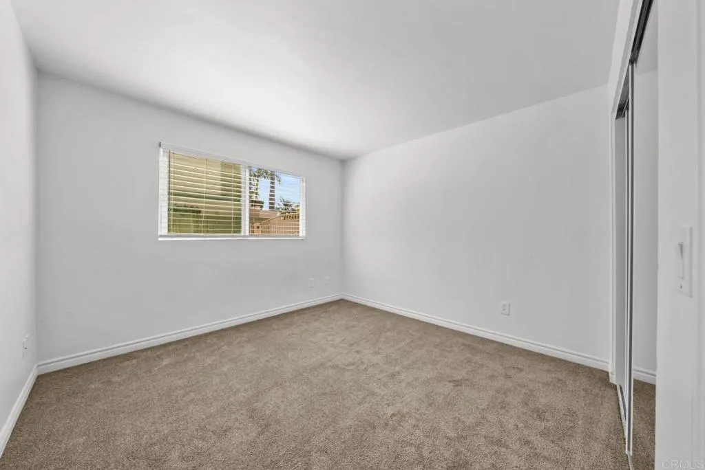 https://cdn.realtyfeed.com/cdn/127/306760304/23008e2b207c1722dcc41b5db9521e24.webp