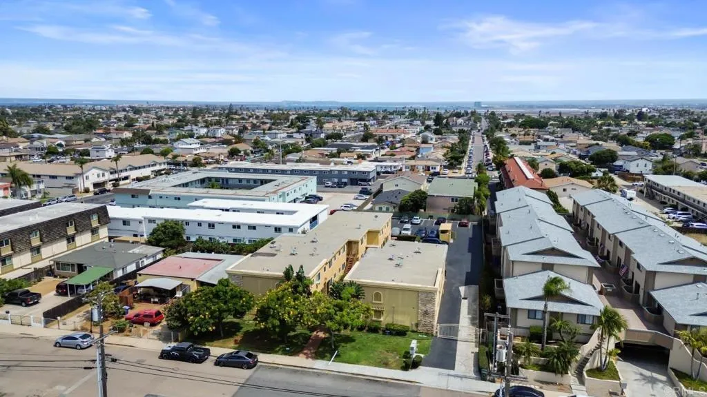 https://cdn.realtyfeed.com/cdn/127/306760304/6f7ba5f3a9aa4d016d05be8e805cb3d0.webp