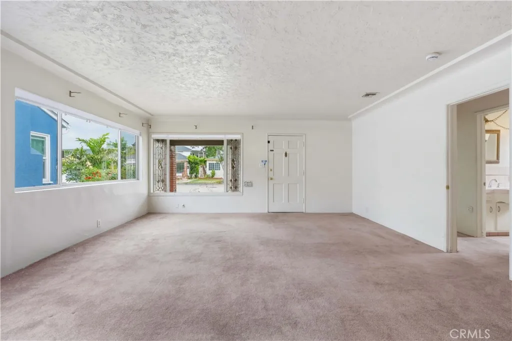 6650 Allston Street, Los Angeles, CA 90022 - Photo 3 of 22, Los Angeles, CA