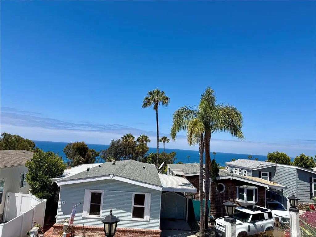30802 Coast Unit F11, Laguna Beach, CA 92651 - Photo 3 of 5, Laguna Beach, CA