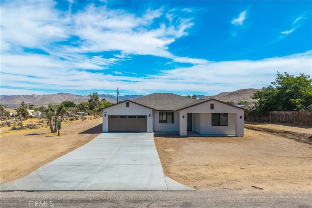 58833 Sunflower Drive, Yucca Valley, CA 92284 - Main photo, Yucca Valley, CA
