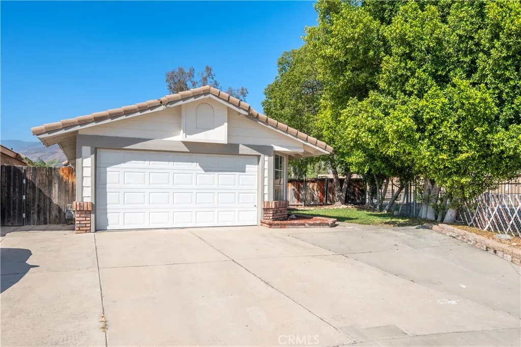 27394 Rustic Lane, Highland, CA 92346 - Photo 2 of 32, Highland, CA