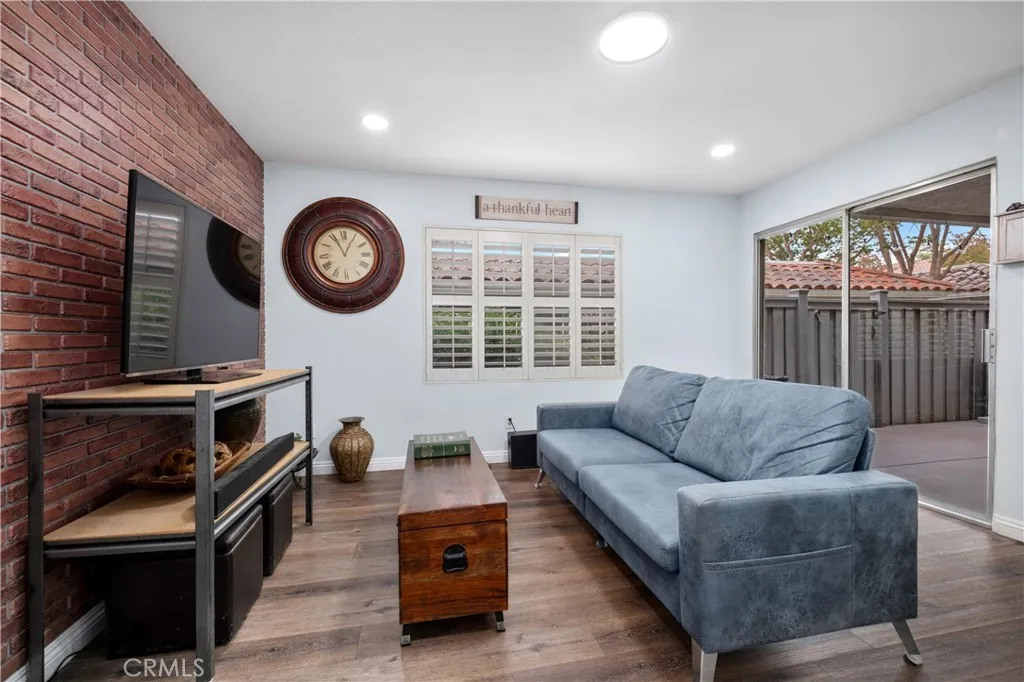 336 Lemon, Irvine, CA 92618 - Photo 4 of 34, Irvine, CA