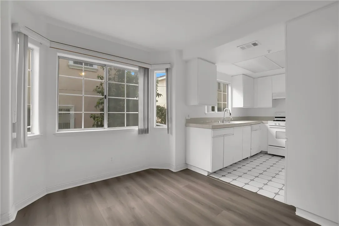 821 N Garfield Avenue Unit 3, Alhambra, CA 91801 - Photo 5 of 14, Alhambra, CA