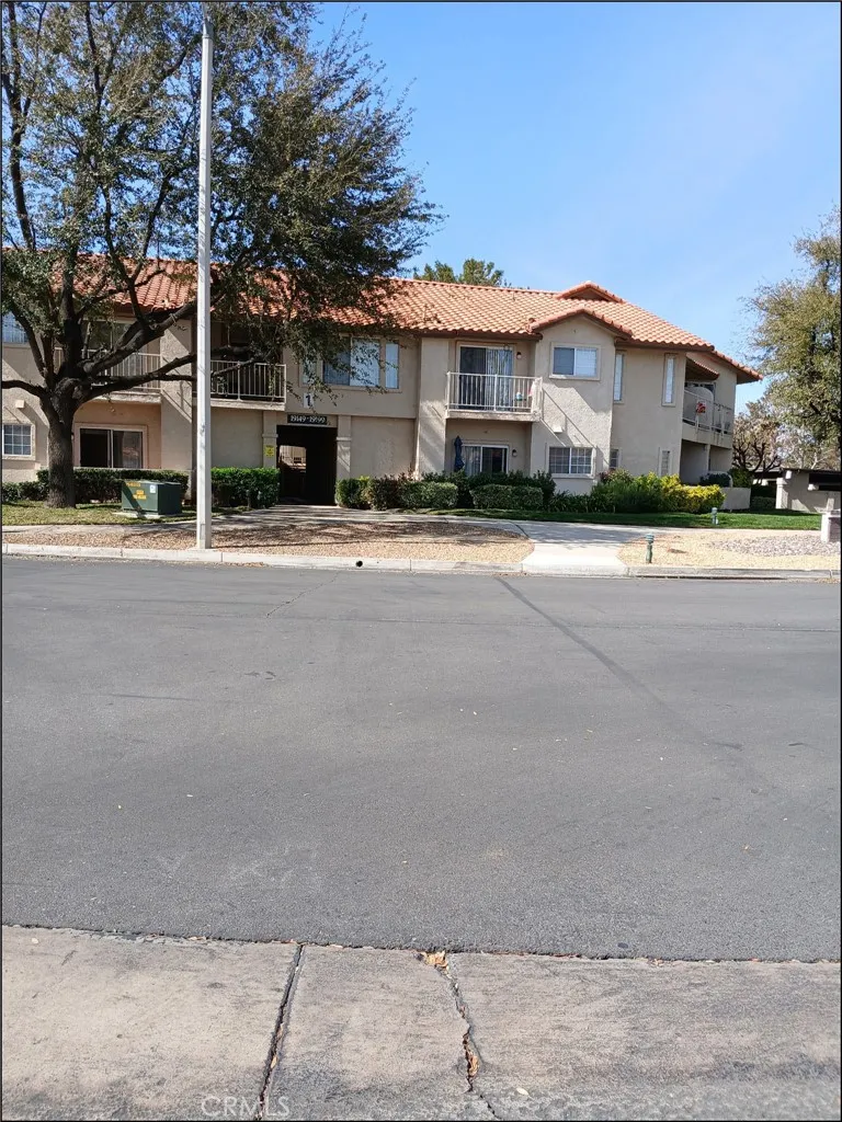 19149 Palo Verde, Apple Valley, CA 92308 - Main photo, Apple Valley, CA