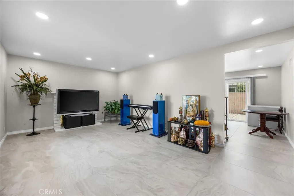 520 S Adria, Anaheim, CA 92802 - Photo 3 of 35, Anaheim, CA