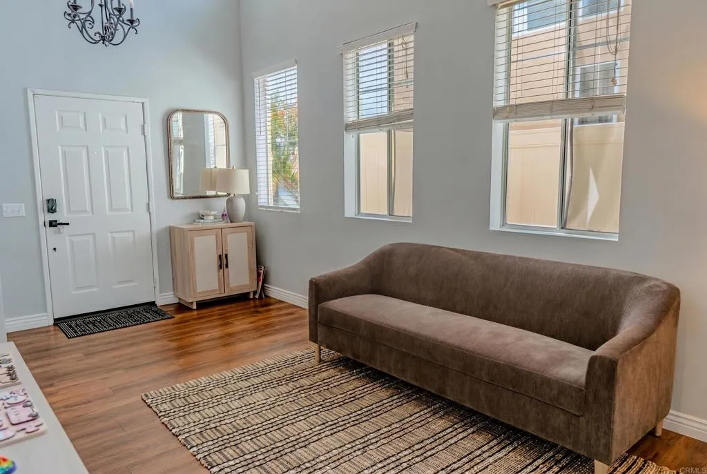 42132 Orange Blossom Drive, Temecula, CA 92591 - Photo 4 of 30, Temecula, CA