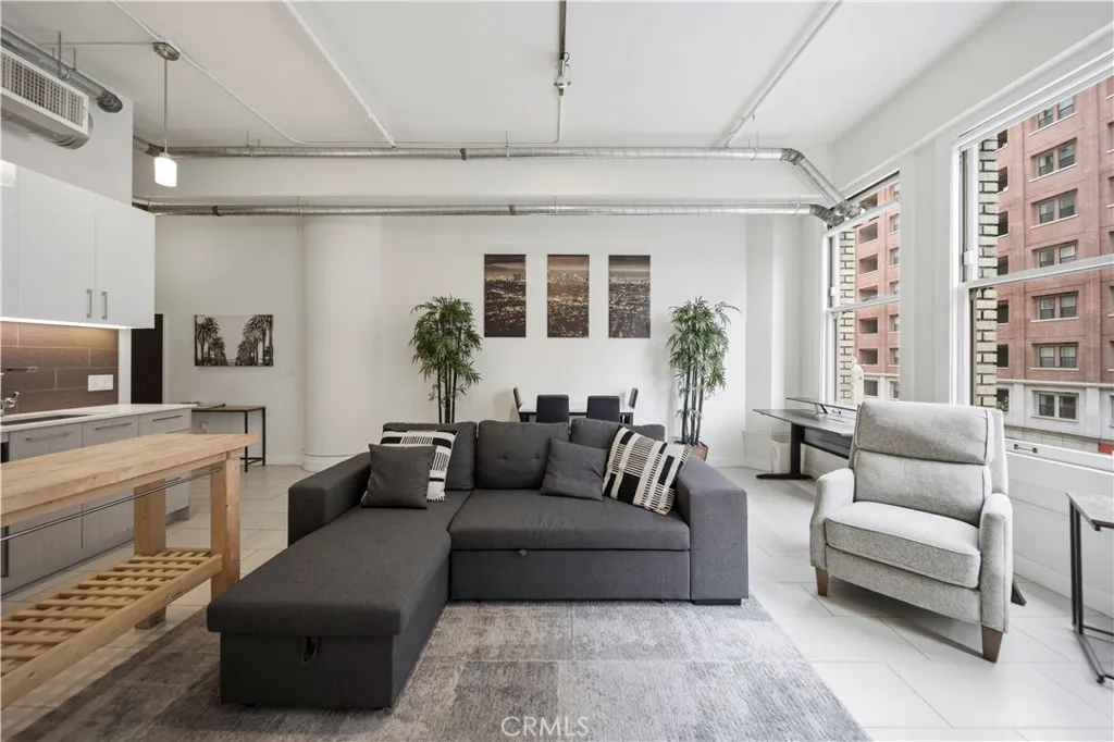939 S Broadway, Los Angeles, CA 90015 - Photo 3 of 48, Los Angeles, CA