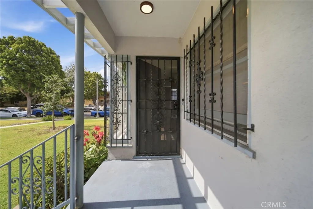5651 Clemson Street, Los Angeles, CA 90016 - Photo 4 of 34, Los Angeles, CA