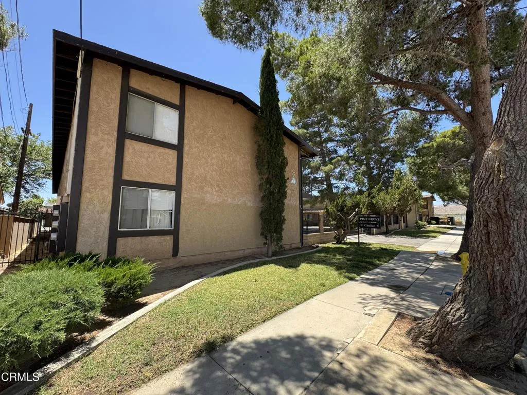 524-e Avenue Q-12, Palmdale, CA 93550 - Photo 2 of 14, Palmdale, CA