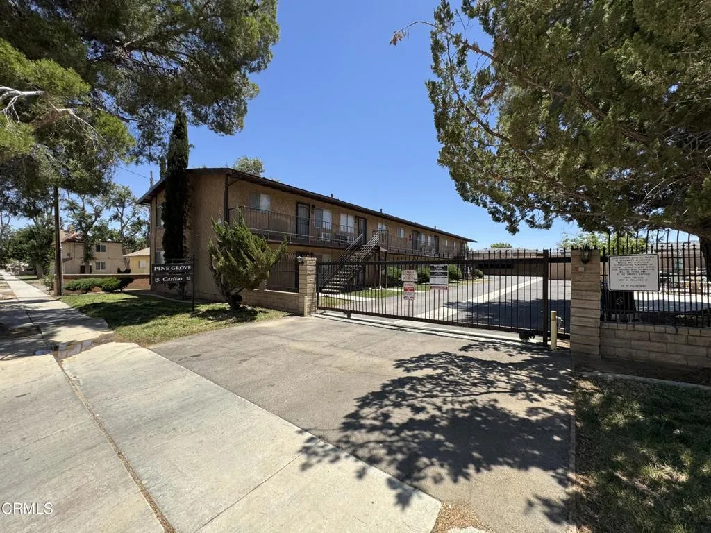 524-e Avenue Q-12, Palmdale, CA 93550 - Photo 3 of 14, Palmdale, CA