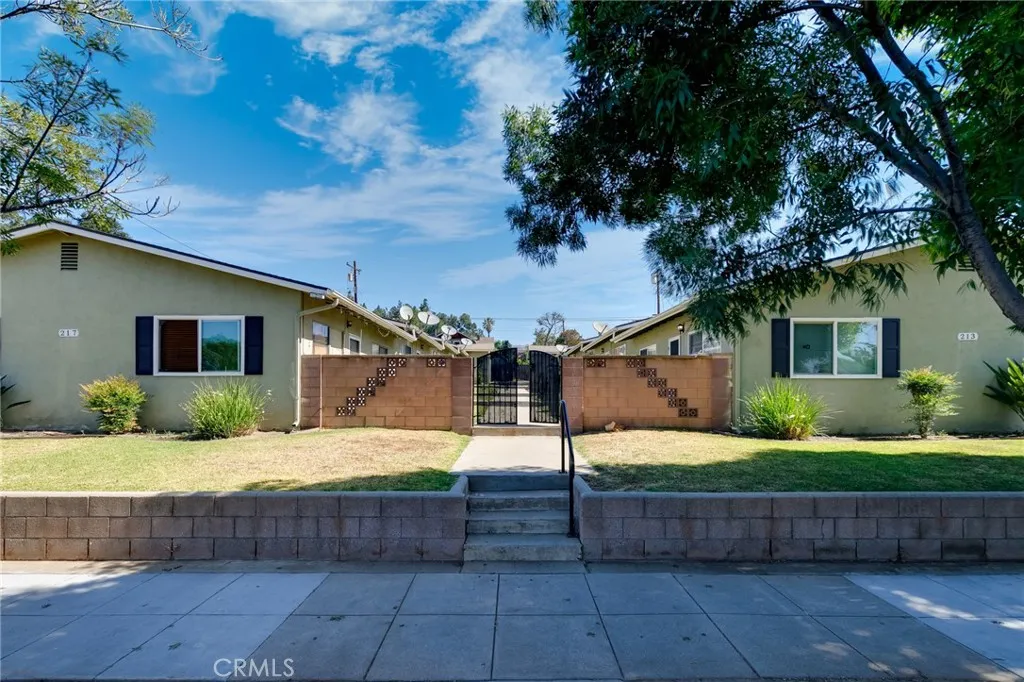 213 W 4th, San Dimas, CA 91773 - Main photo, San Dimas, CA