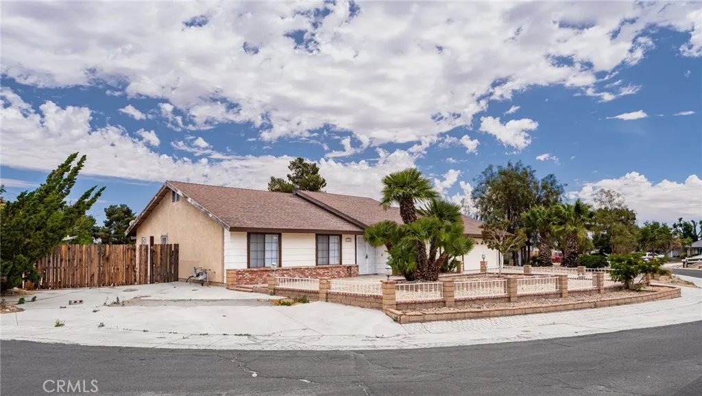 11462 Brackenfern Court, Victorville, CA 92392 - Photo 2 of 22, Victorville, CA