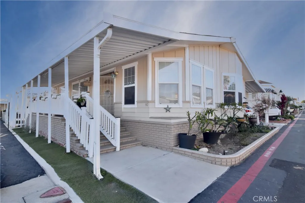 9850 Garfield Unit 110, Huntington Beach, CA 92646 - Main photo, Huntington Beach, CA