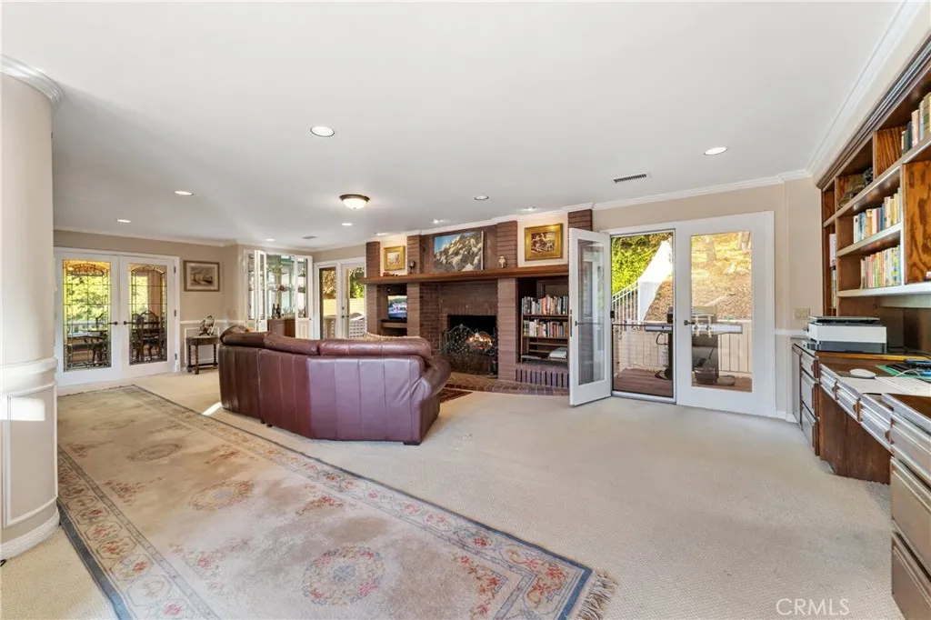 https://cdn.realtyfeed.com/cdn/127/306760448/d11d761404e573ad2aaadbd1a59f780e.webp