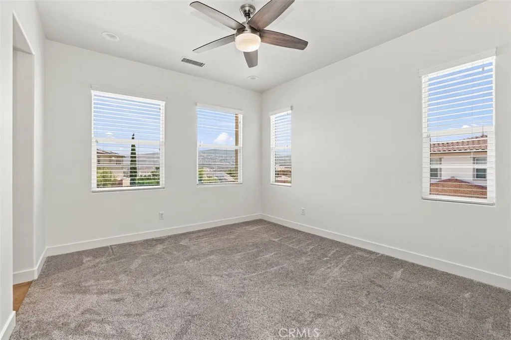 https://cdn.realtyfeed.com/cdn/127/306760453/1f390e1897c9f062d527e1b283d2a278.webp