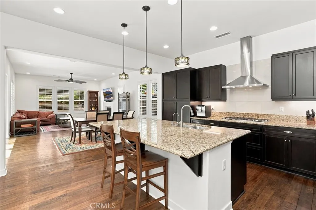 https://cdn.realtyfeed.com/cdn/127/306760453/47ece090061b9b9c3c7fe87a02260d9a.webp