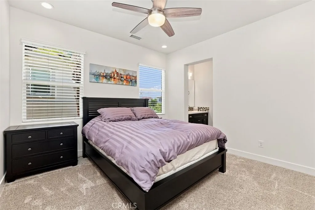 https://cdn.realtyfeed.com/cdn/127/306760453/49eac5d2f53f7362c94c60dc5a624240.webp