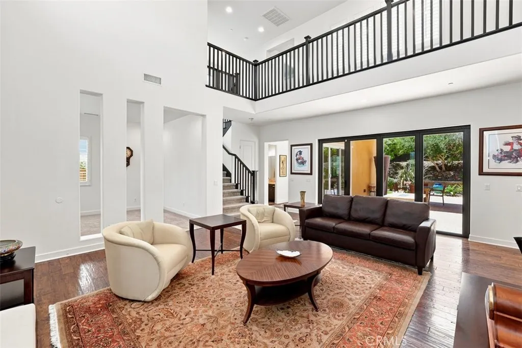 https://cdn.realtyfeed.com/cdn/127/306760453/5f1db81637f0ef5f7654da80f524c3cf.webp