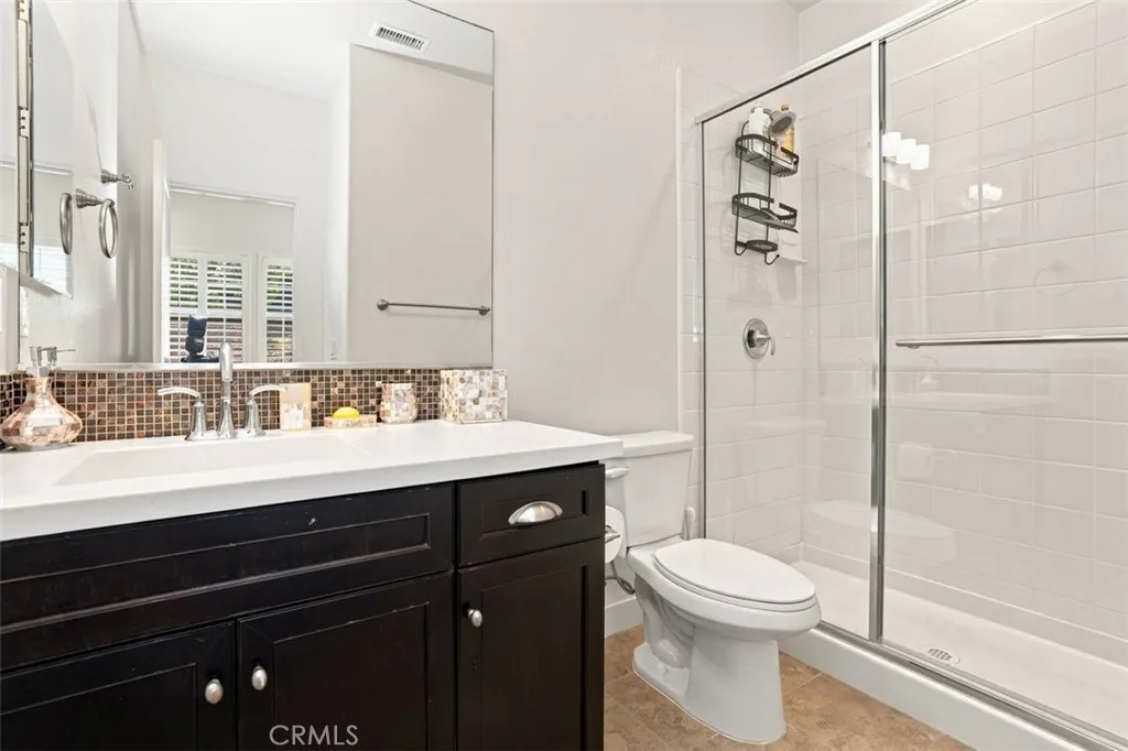 https://cdn.realtyfeed.com/cdn/127/306760453/7f046ec862cf343117bc6896abfde2c3.webp