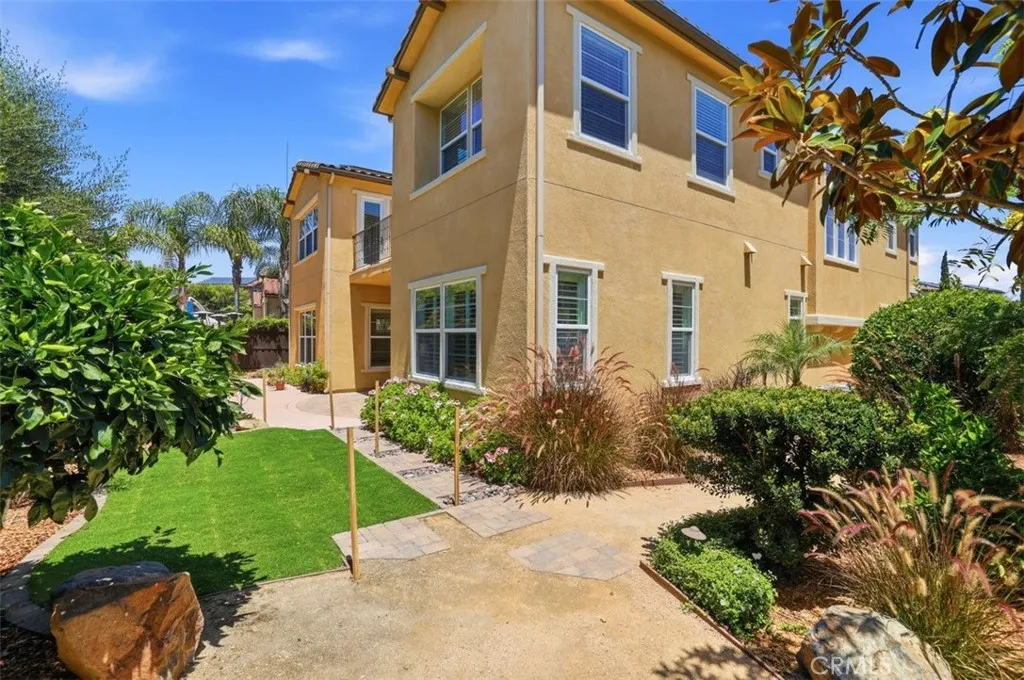 https://cdn.realtyfeed.com/cdn/127/306760453/927b92f448e1877f8258891d62eb1355.webp