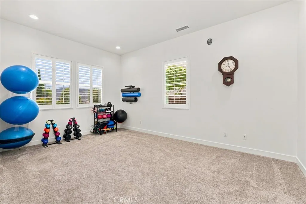https://cdn.realtyfeed.com/cdn/127/306760453/adecd3ee447cf3cb9f8551b340fd78ae.webp