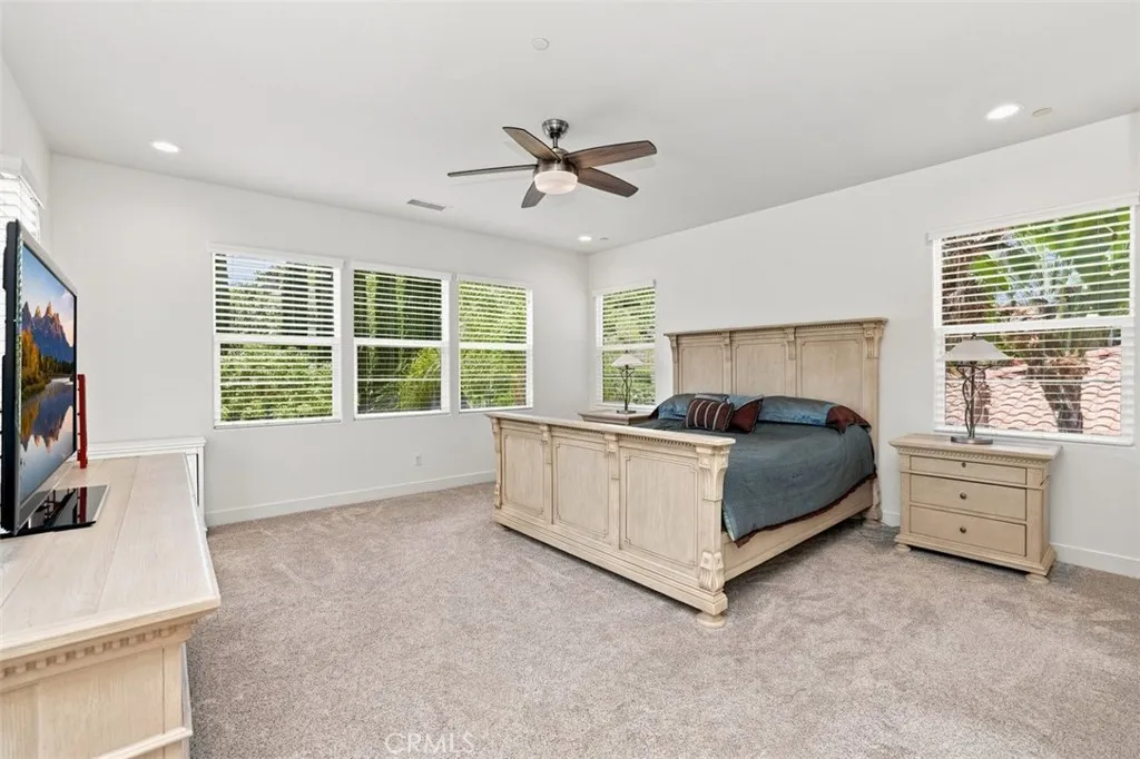 https://cdn.realtyfeed.com/cdn/127/306760453/ae3e0ea234b052494c3144f2ee5b970d.webp