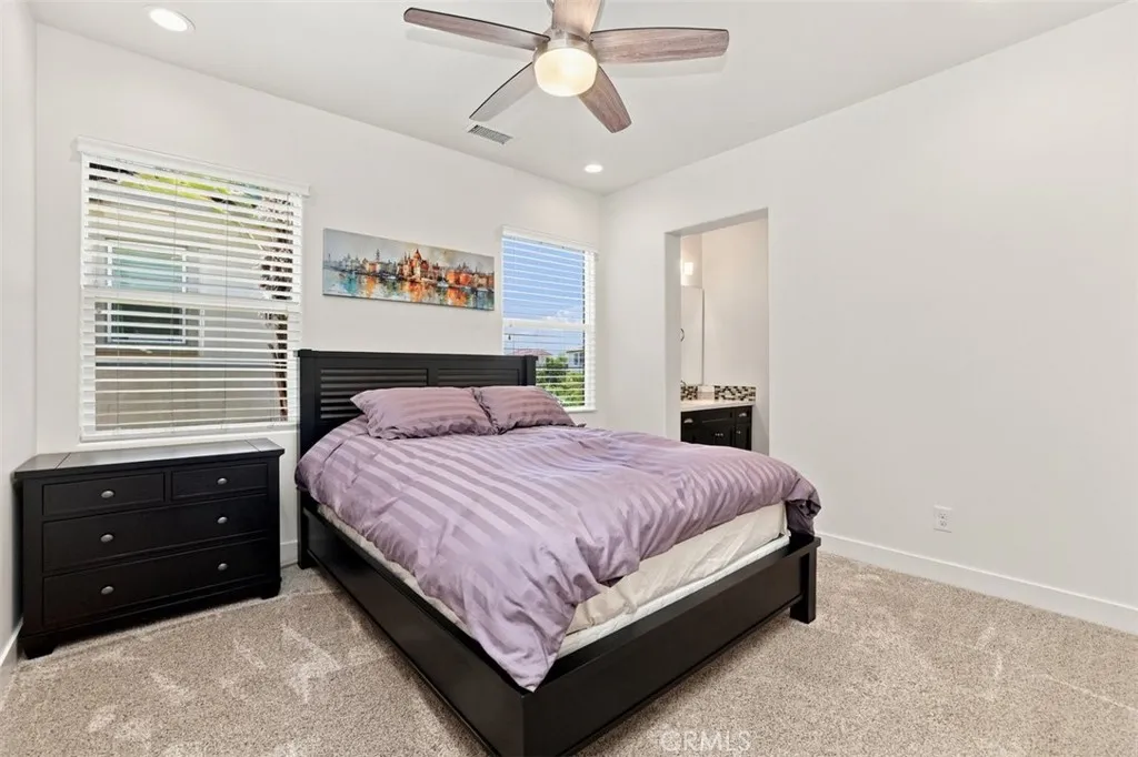 https://cdn.realtyfeed.com/cdn/127/306760453/b8a1a1193d5029b223f68074cf39f37e.webp