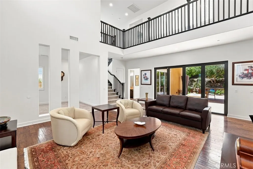 https://cdn.realtyfeed.com/cdn/127/306760453/d3ef3fd5d02d292c708a5c5d37ff88c1.webp