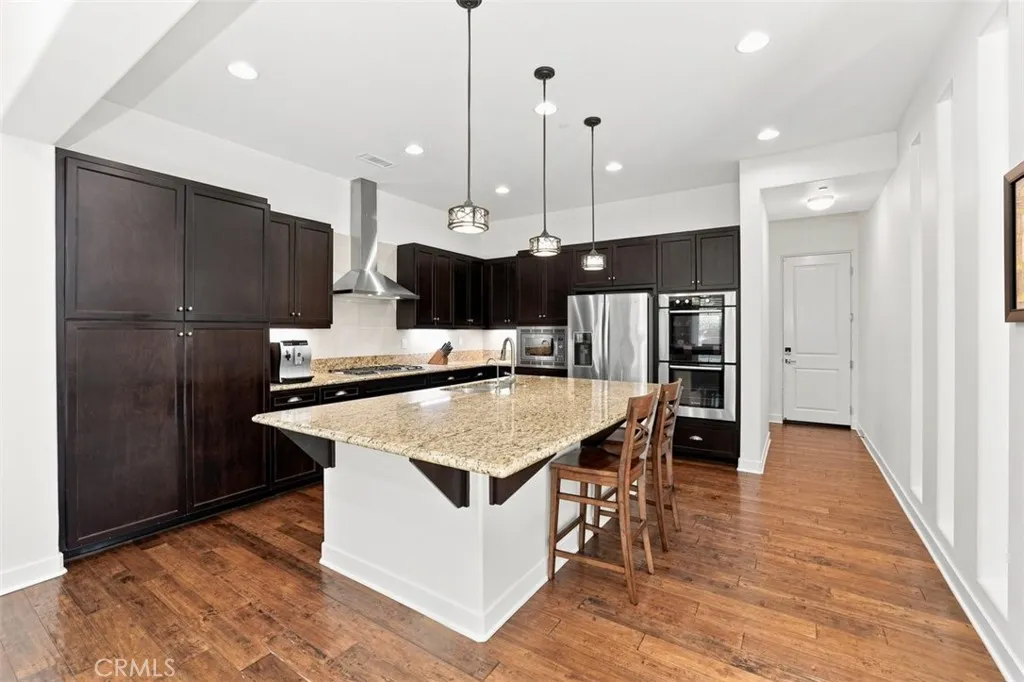 https://cdn.realtyfeed.com/cdn/127/306760453/f89d33b7b4ff82502c9571a46d193211.webp