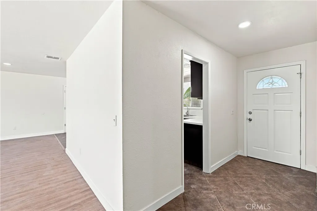 21021 Geronimo, Apple Valley, CA 92308 - Photo 4 of 37, Apple Valley, CA