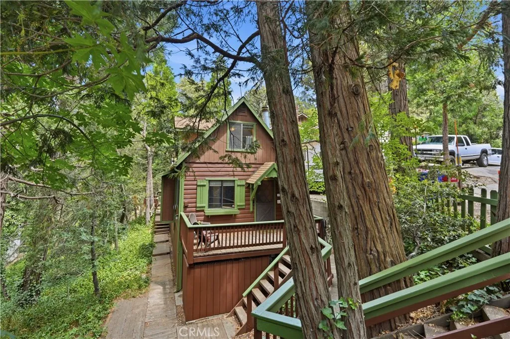 23404 Cloudview, Crestline, CA 92325 - Main photo, Crestline, CA