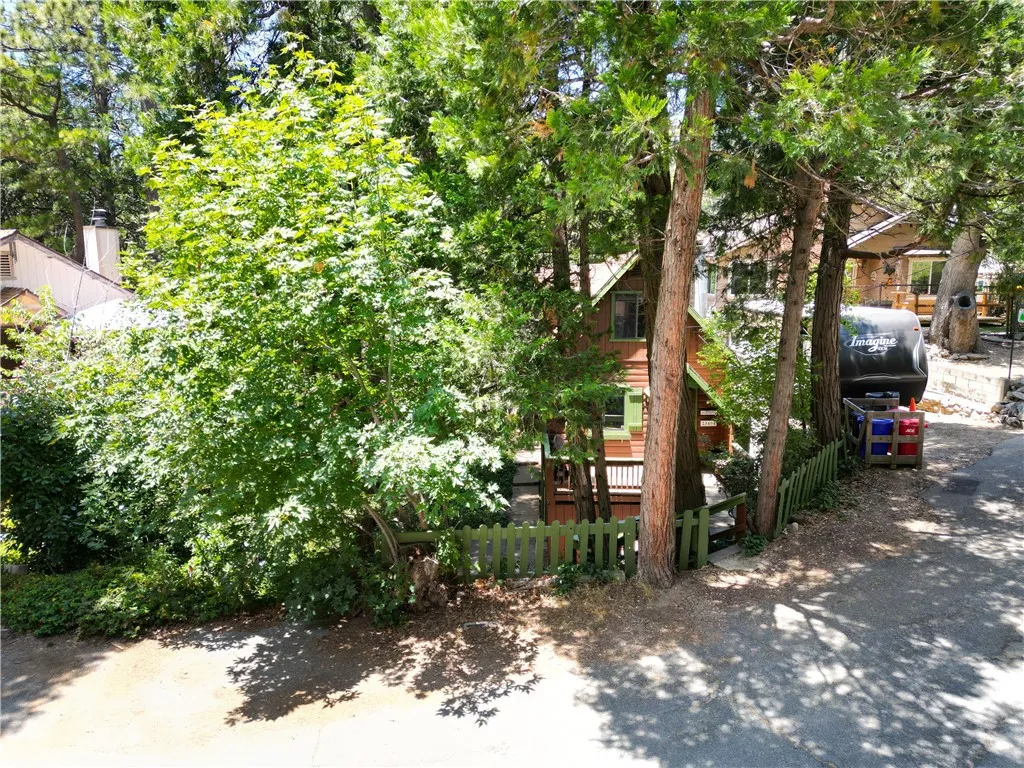 23404 Cloudview, Crestline, CA 92325 - Photo 3 of 40, Crestline, CA