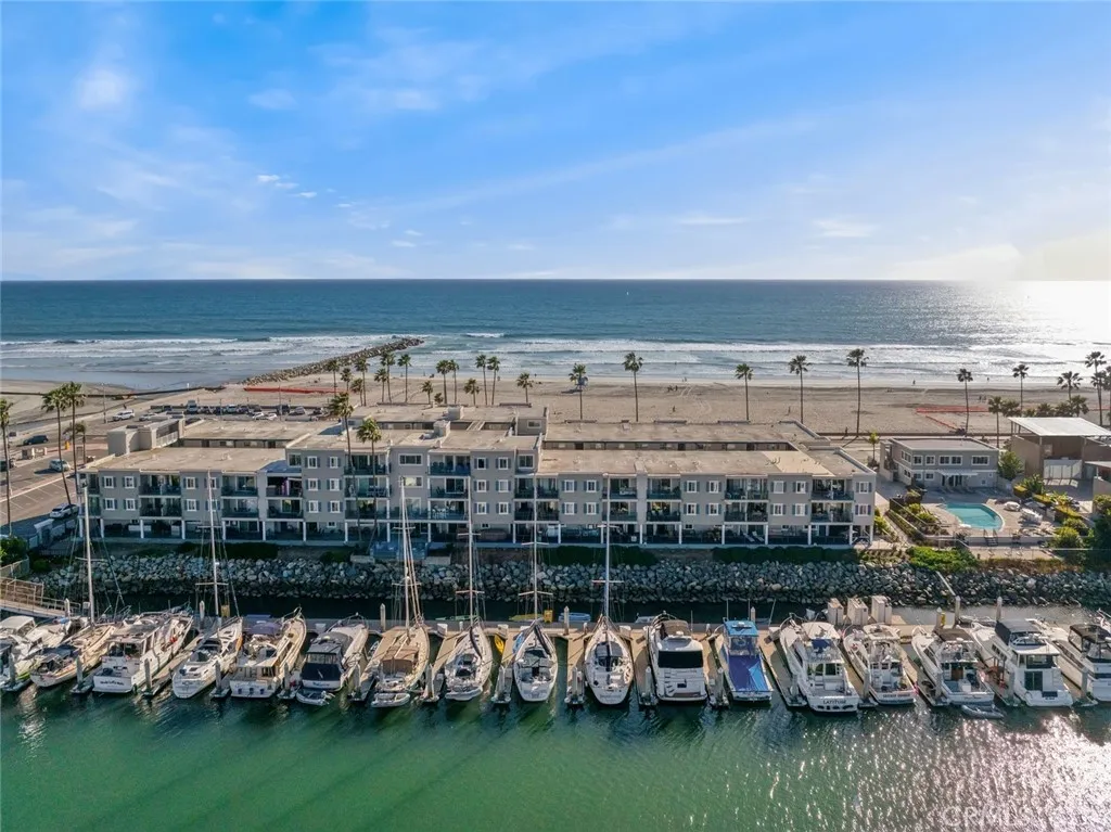 1202 N Pacific Street Unit 206b, Oceanside, CA 92054 - Main photo, Oceanside, CA