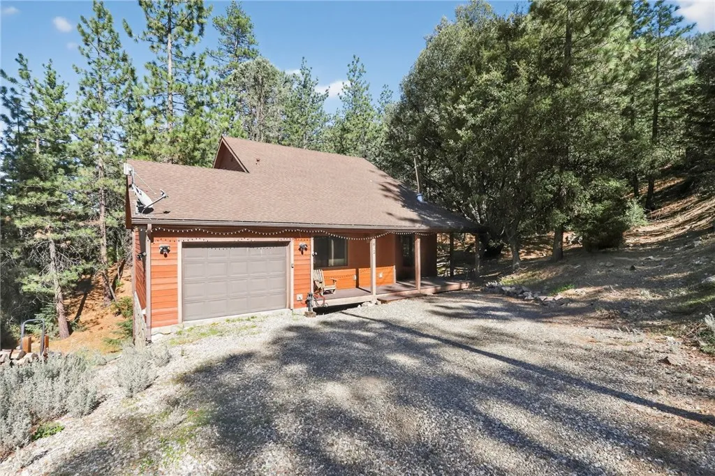 1312 Zermatt Court, Pine Mountain Club, CA 93222 - Photo 4 of 37, Pine Mountain Club, CA